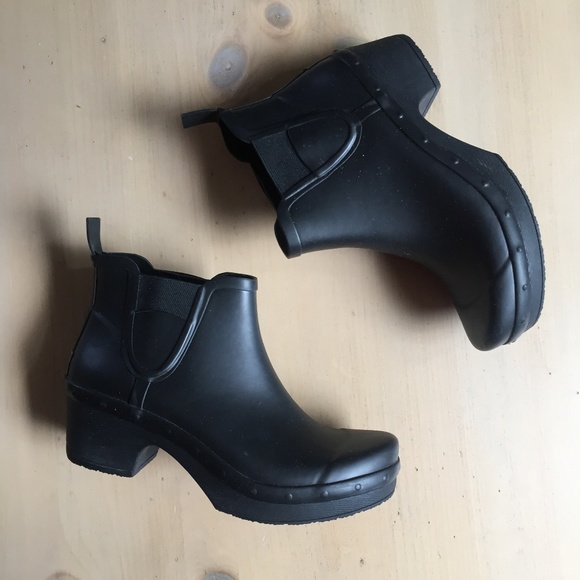 dansko rosa rain boots